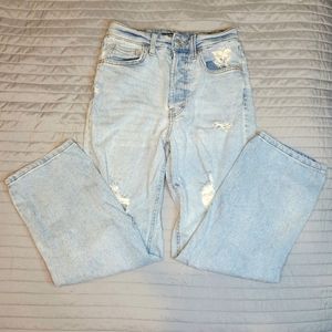 Women's Wild Fable, High Rise, Distressed, Light Wash Denim Pants, Size …